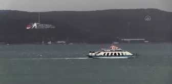 ÇANAKKALE - Gelibolu-Lapseki feribot seferleri fırtına nedeniyle yapılamıyor
