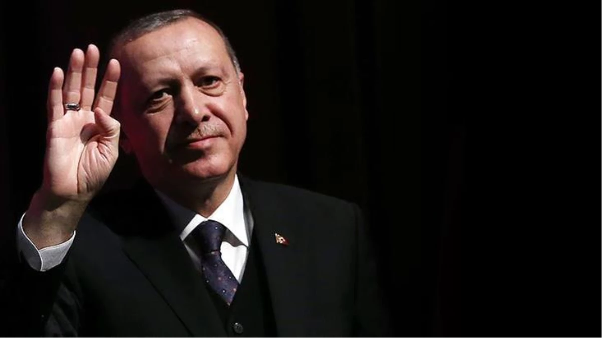 Fransız gazetesinde dikkat çeken manşet: Erdoğan Paris\'e 3 saat uzaklıkta Osmanlı İmparatorluğu kuruyor