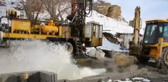 Varto'da saniyede 45 litre akan, 39 derece sıcaklıkta su bulundu