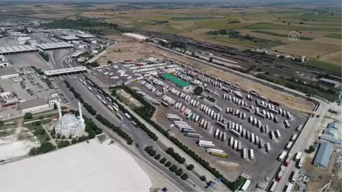 Gümrük personelinin teknolojik yardımcıları sınır kapılarında güvenliği üst düzeye taşıyor