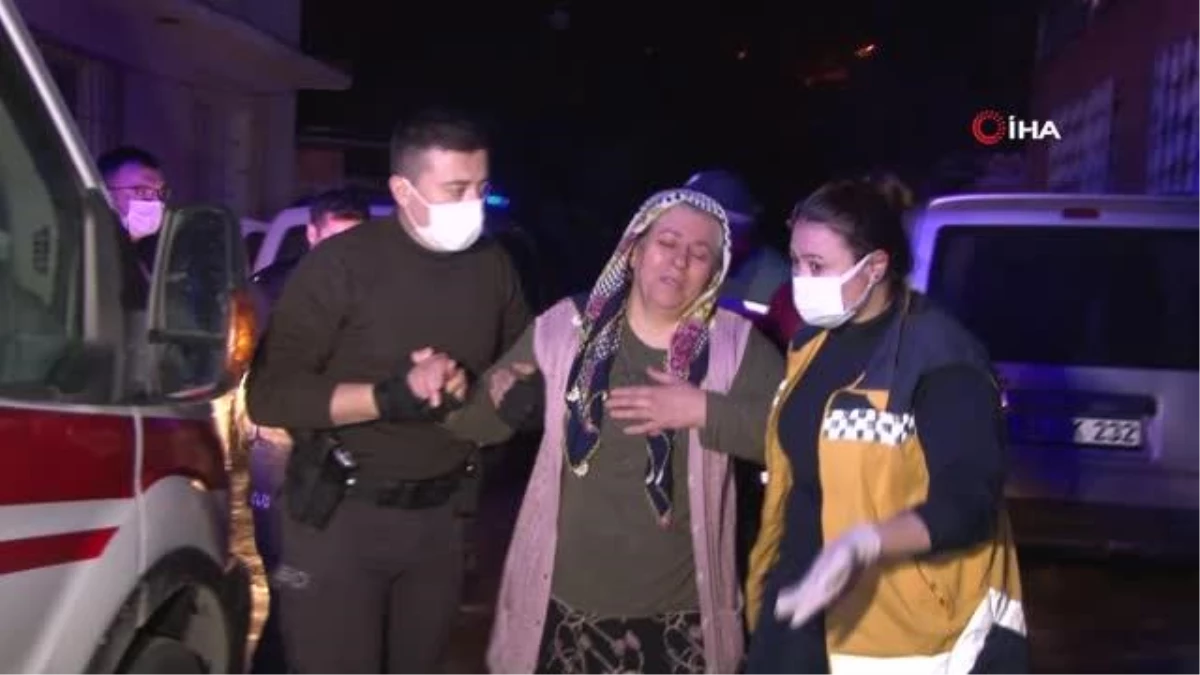 Son dakika haber... İzmir\'de sobadan sızan gazdan etkilenen yaşlı çift hastaneye kaldırıldı