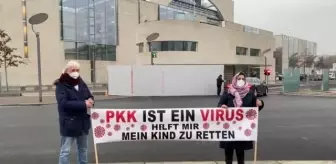 Almanya'da terör örgütü PKK tarafından kızı kaçırılan anne eylemine tekrar başladı