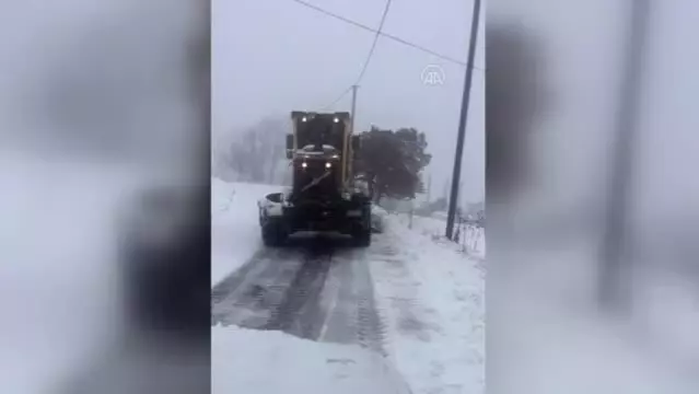 Trakya'da kar yağışı etkili oluyor