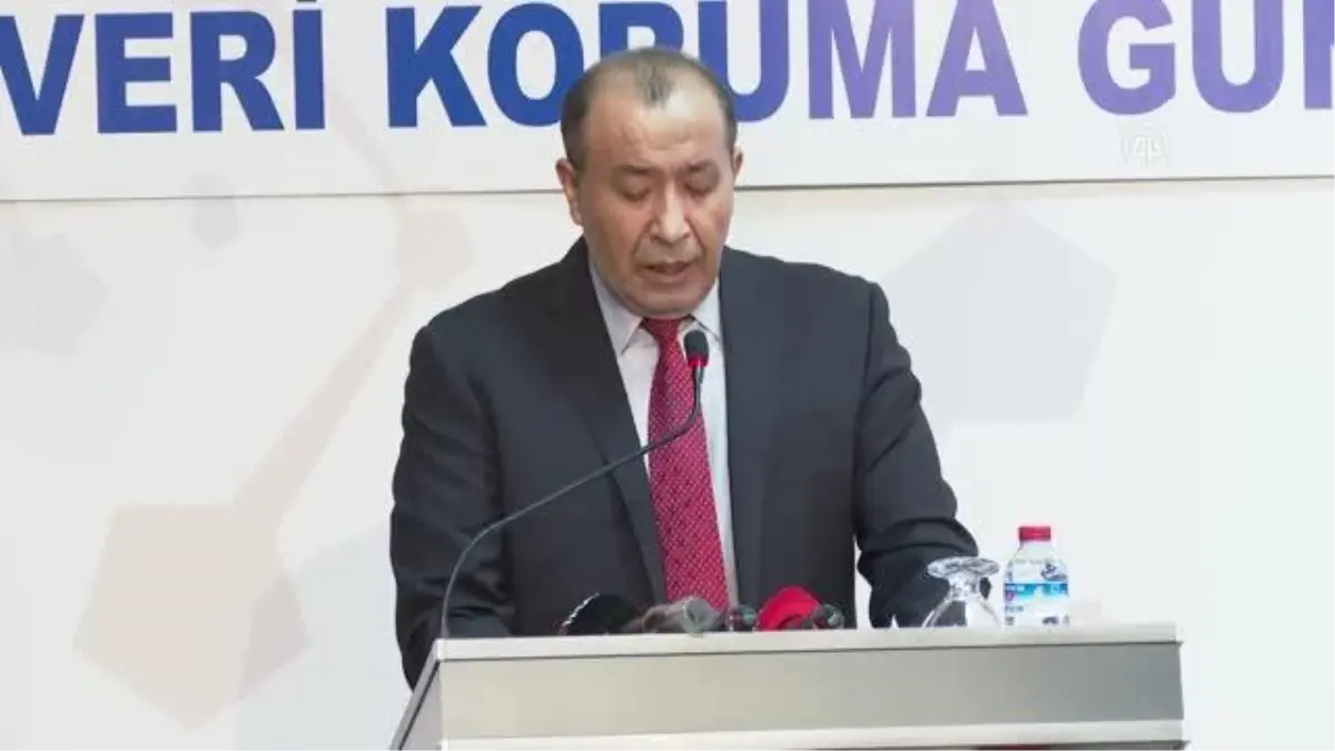 Kişisel Verileri Koruma Kurumu Başkanı Bilir, yerli veri merkezlerinin çoğalması gerektiğini söyledi