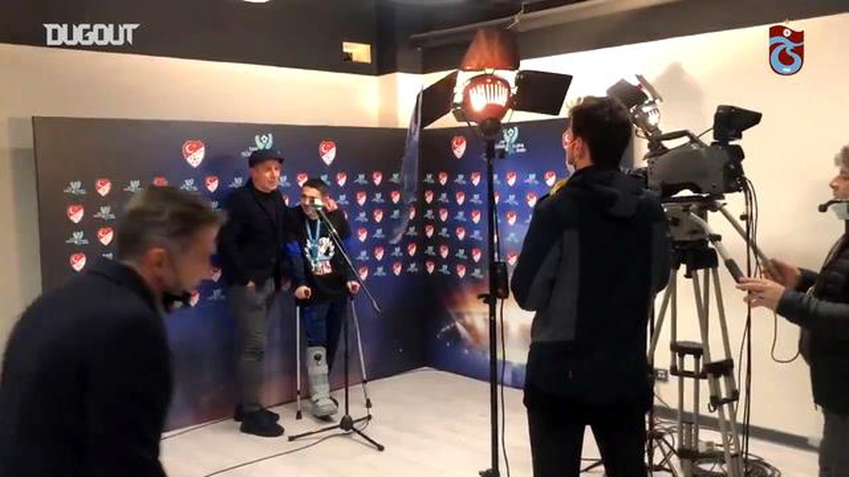 Trabzonsporlu Futbolcuların Süper Kupa Kutlaması