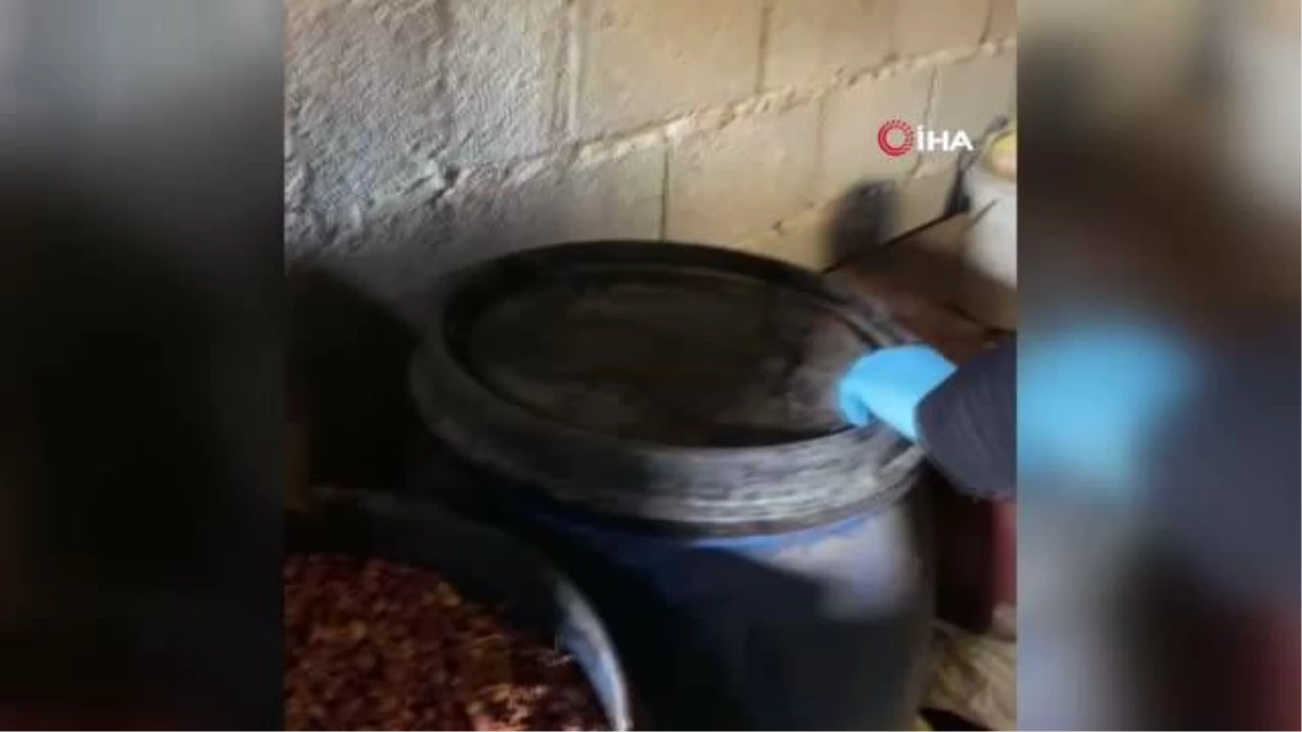 Adana\'da bin 600 litre sahte içki ele geçirildi