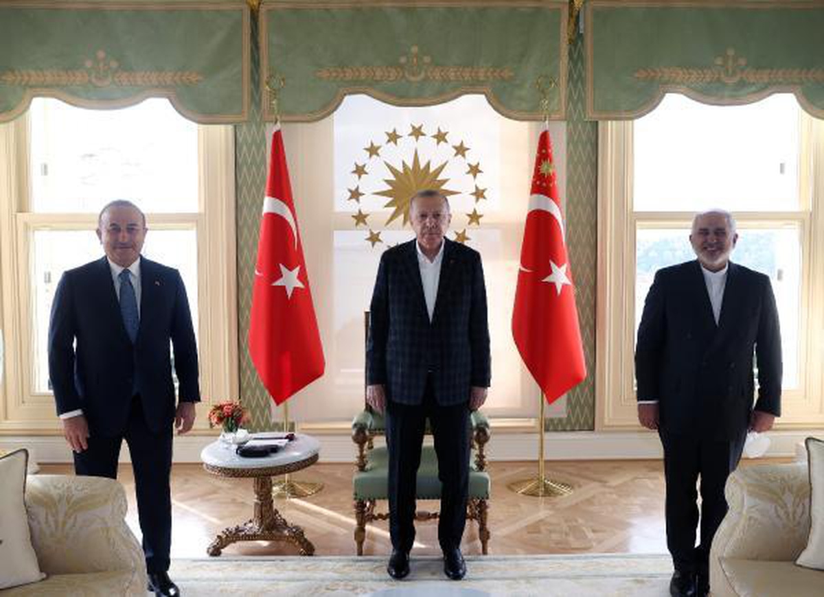 Cumhurbaşkanı Erdoğan, cuma namazının ardından gazetecilerin sorularını yanıtladı Açıklaması