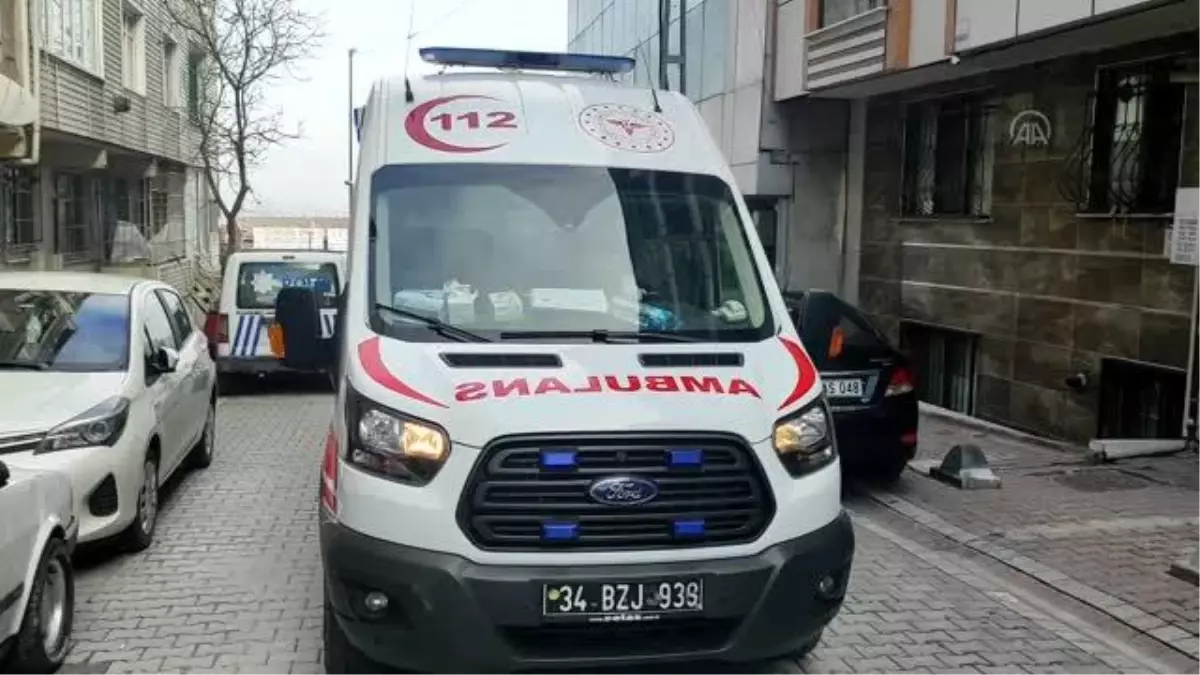 Esenyurt\'ta ev arkadaşını bıçakla yaraladığı iddia edilen şüpheli yakalandı