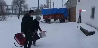 Kar yağışı aşı ekiplerini durduramadı