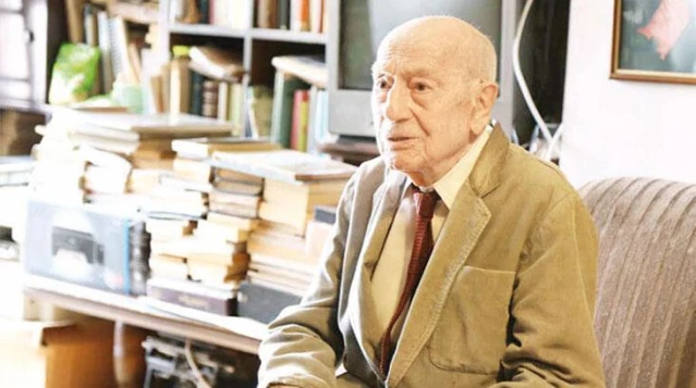 Eski bakan ve milletvekili Ömer Cahit Kayra hayatını kaybetti