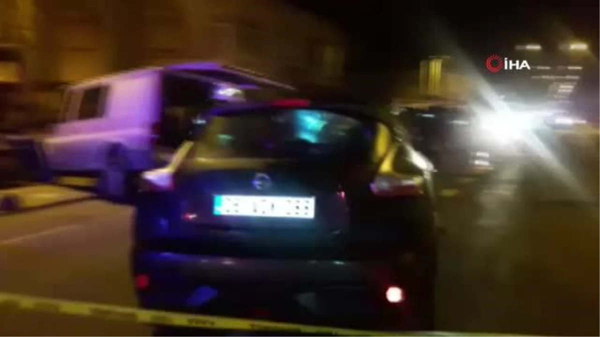 Şarköy\'de feci kaza...Minibüste sıkışan kadını itfaiye kurtardı