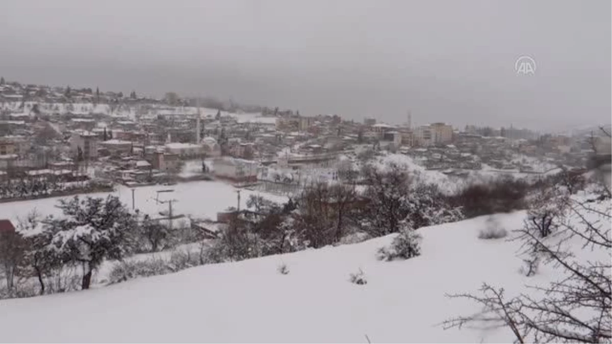 KAHRAMANMARAŞ - Karla mücadele sürüyor