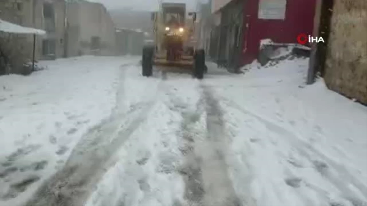 Mardin Büyükşehir Belediyesi\'nden karla mücadele çalışmaları