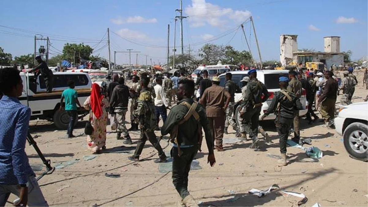 Somali\'nin başkenti Mogadişu\'da büyük patlama