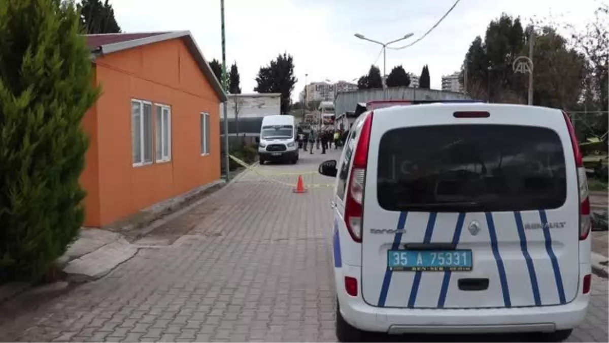 Buca Belediyesine ait binaya silahla ateş edildi