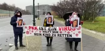 Almanya'da PKK tarafından kızı kaçırılan anne eylemini sürdürüyor