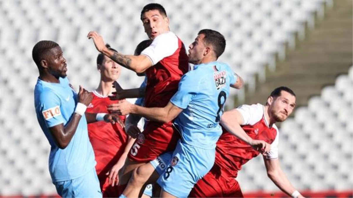 Fatih Karagümrük, evinde Gaziantep FK\'yı 2-0 yendi
