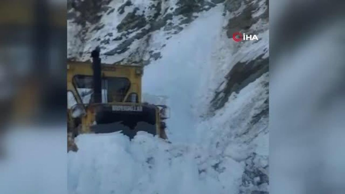 Sağlık ekipleri düşen çığ nedeniyle hastaya 6 saat sonra ulaşabildi