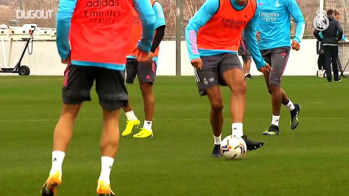Zinedine Zidane Antrenmanlara Geri Döndü