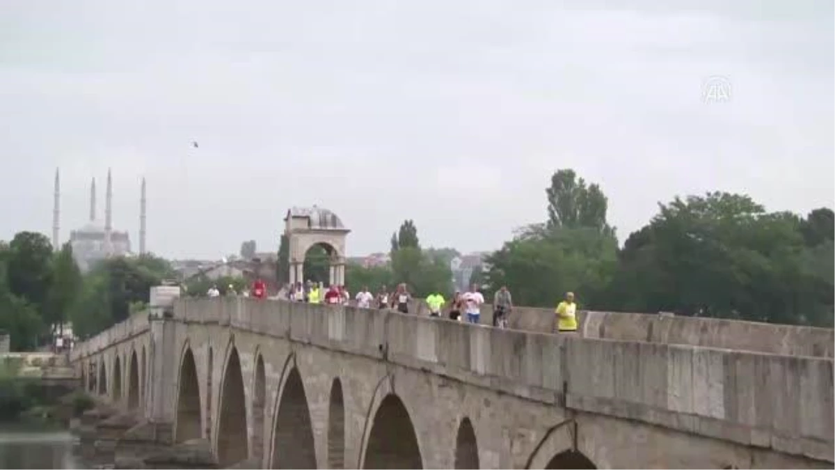 6. Sınırsız Dostluk Yarı Maratonu salgın tedbirleriyle koşulacak