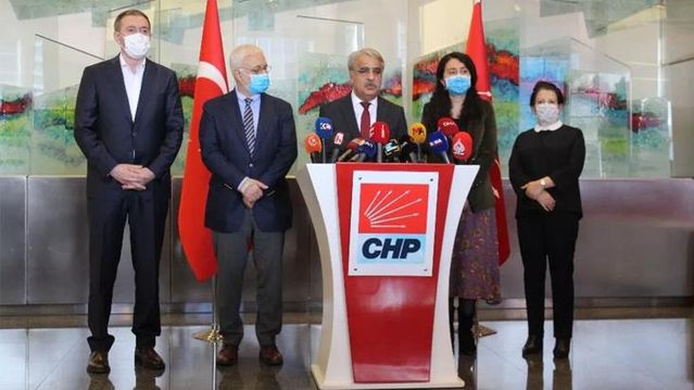 HDP, CHP'yi ziyaret etti! Ortak basın toplantısına Kılıçdaroğlu'nun katılmaması dikkat çekti - Son Dakika