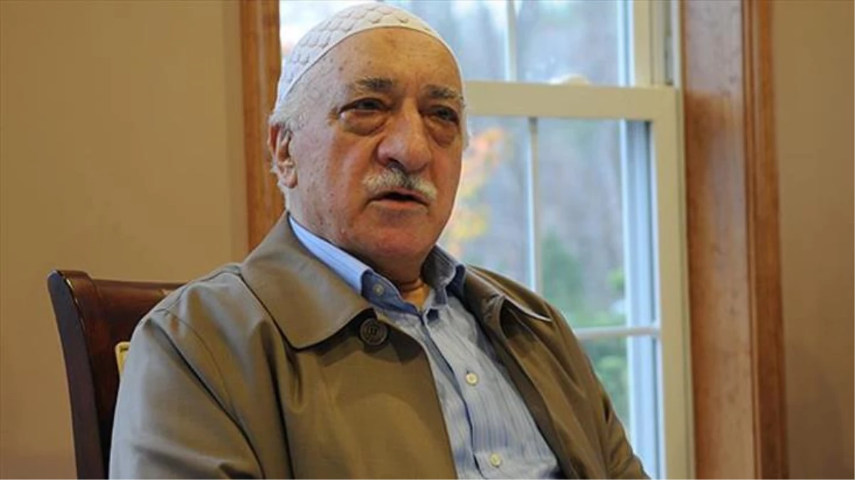 İtirafçı olan FETÖ\'cü: Motivasyonu artırmak için Fetullah Gülen\'in atletinden parça hediye edildi