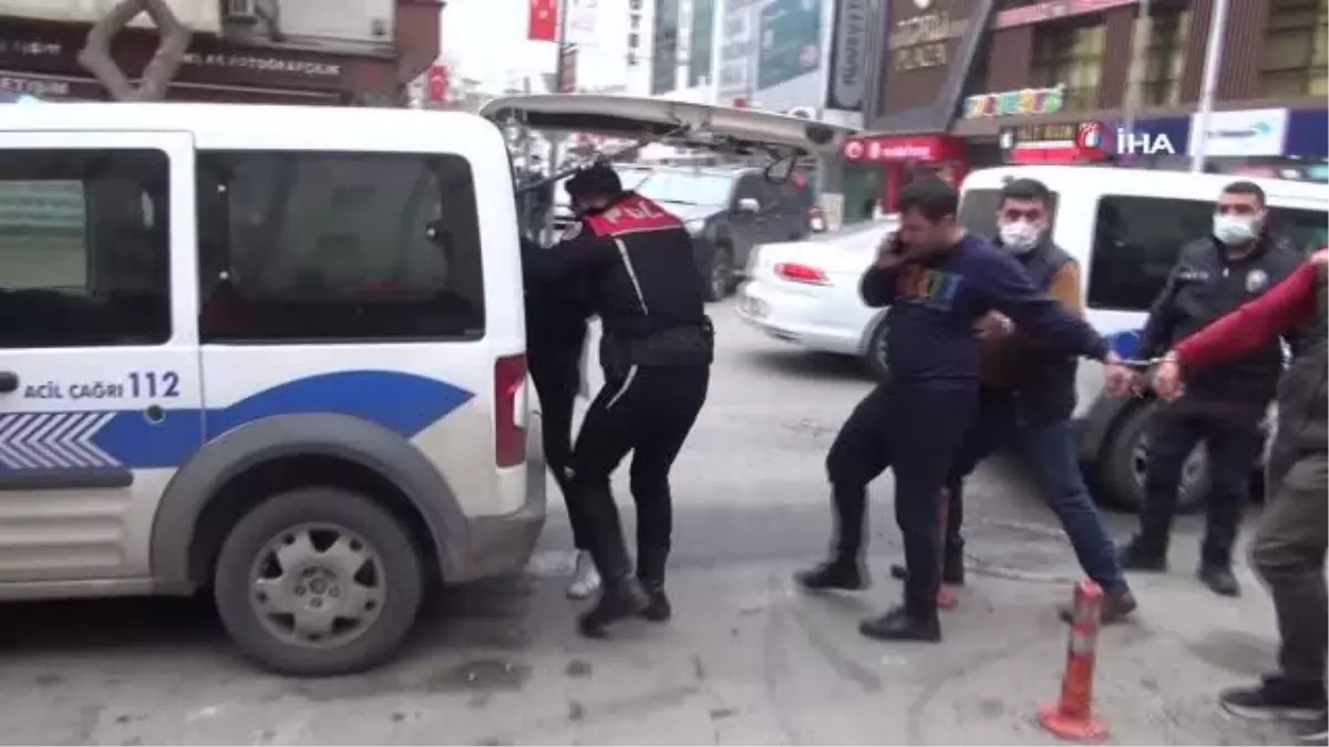 Son dakika haber: Şanlıurfa\'da iş yerine kaçak telefon operasyonu: 10 gözaltı