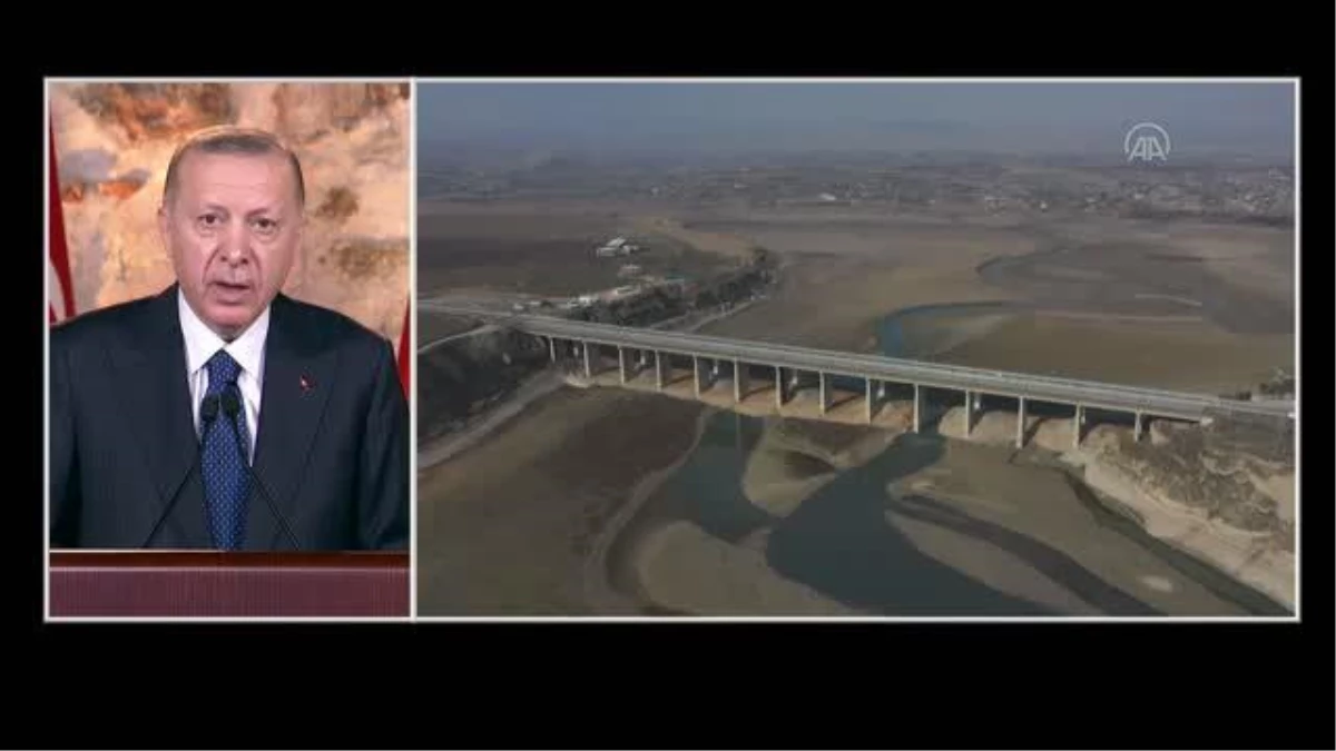 Cumhurbaşkanı Erdoğan, Malatya\'daki Tohma Köprüsü\'nün açılış törenine canlı bağlantıyla katıldı: (2)