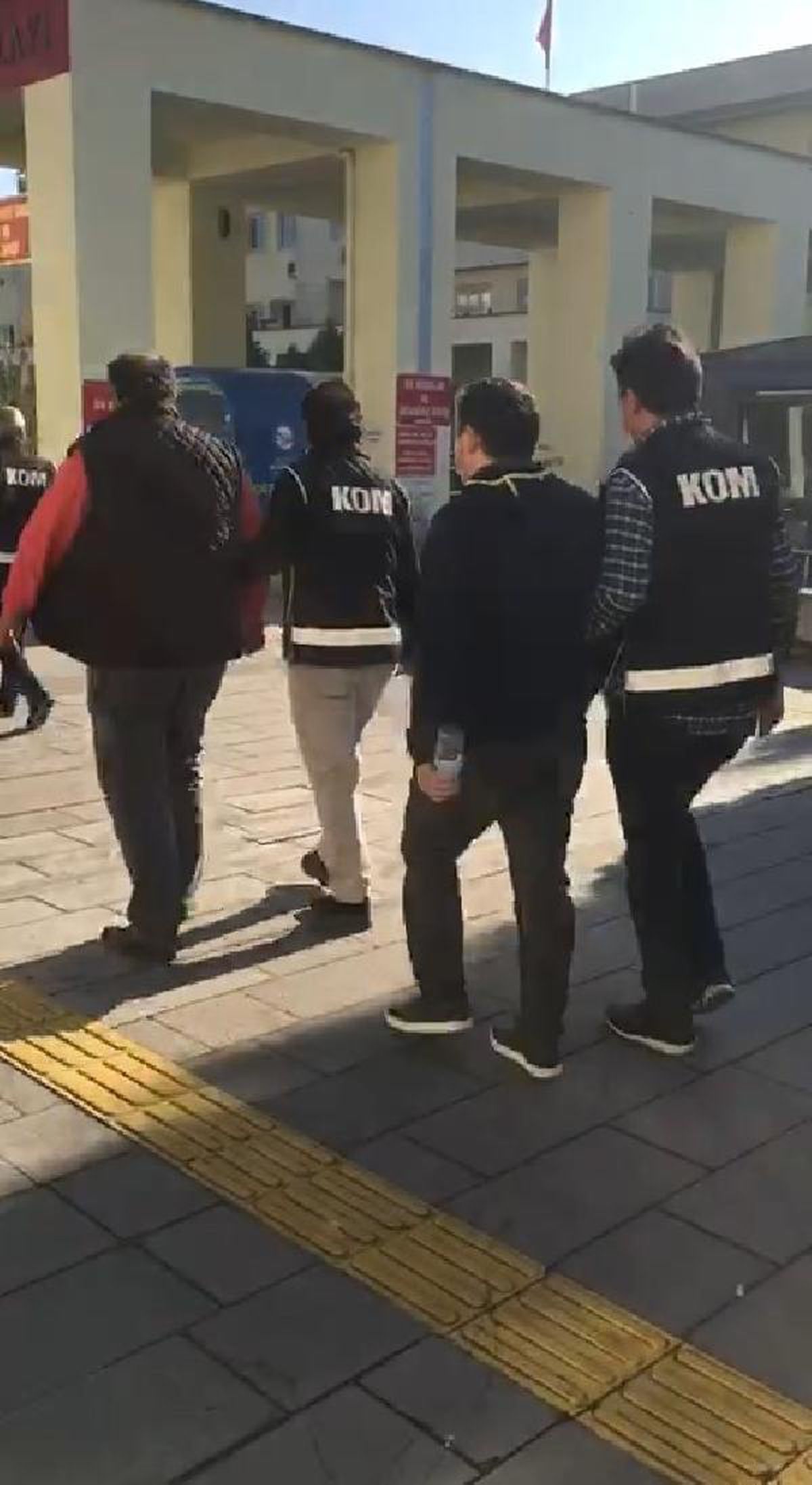 Son dakika haber | Sakarya\'da, kaçak içki operasyonunda 2 tutuklama