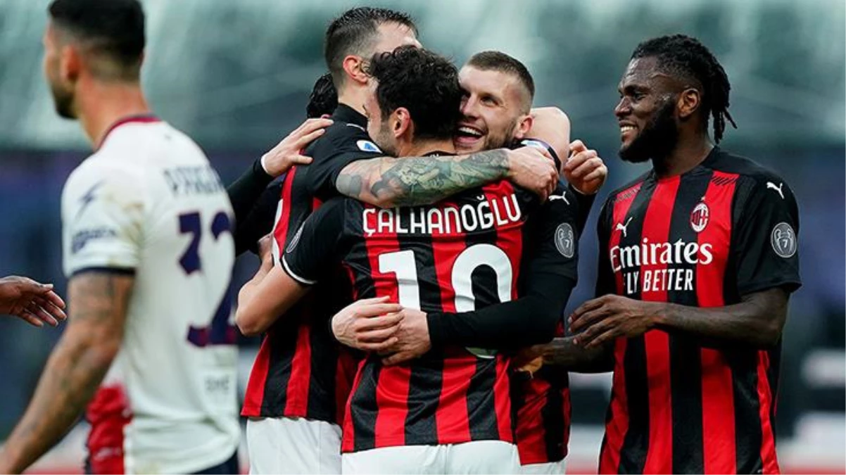 Milan, Hakan\'ın 2 asist yaptığı maçta Crotone\'yi 4-0\'la geçti