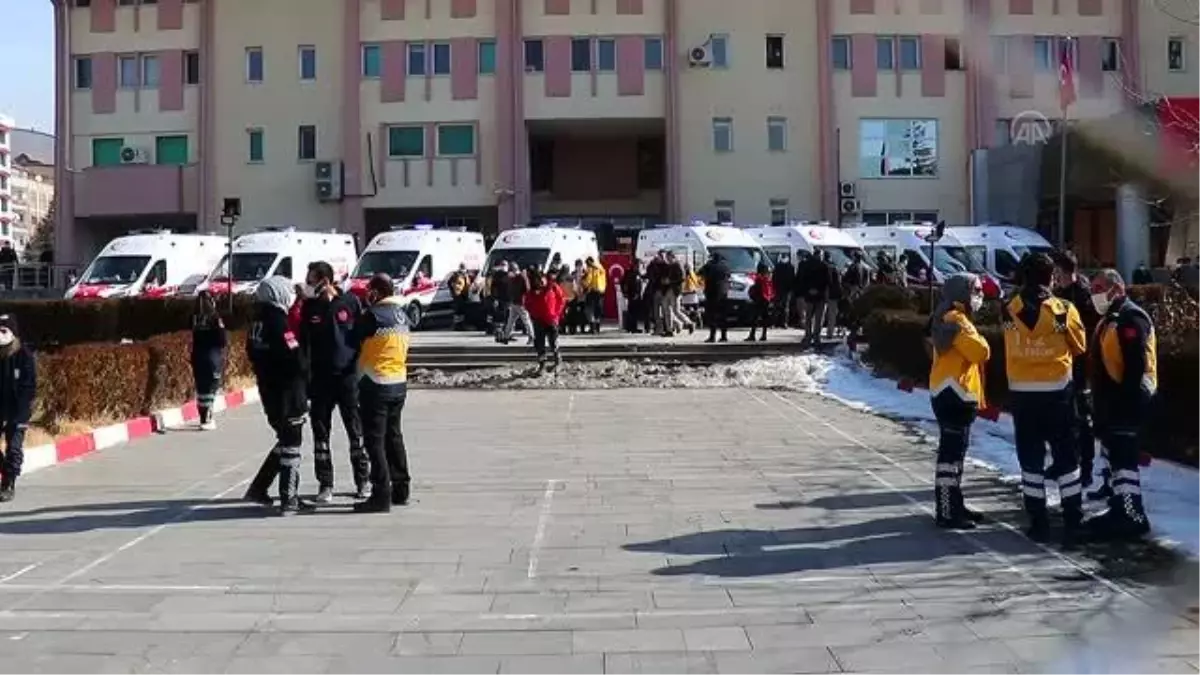 Son dakika haberi... 20 ambulans törenle hizmete alındı