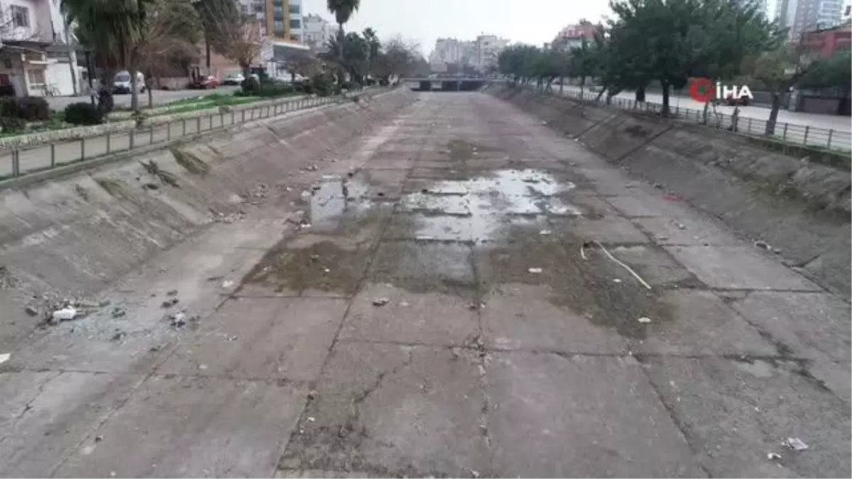 Adana\'yı ağ gibi saran sulama kanalları çöplüğe döndü