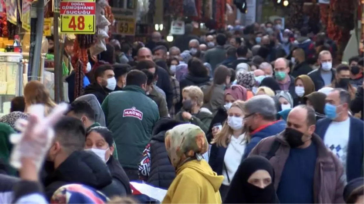 Bilim Kurulu Üyesi\'nden aşı olanlar için rehavet uyarısı: Virüs mutasyona uğruyor, ne ile karşılaştığımızı bilmiyoruz