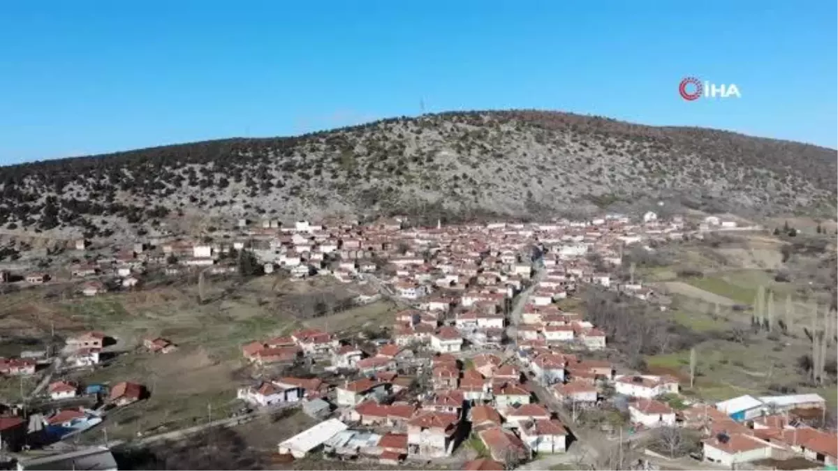 Bu köyde her evin altında yüzlerce yıllık atölye var