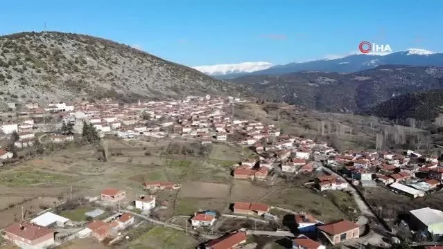 Bu köyde her evin altında yüzlerce yıllık atölye var