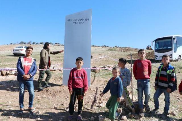 Göbeklitepe'de ortaya çıkan metal bloğun gizemi 4 gündür çözülemiyor! Vatandaşların alana yaklaşması yasaklandı