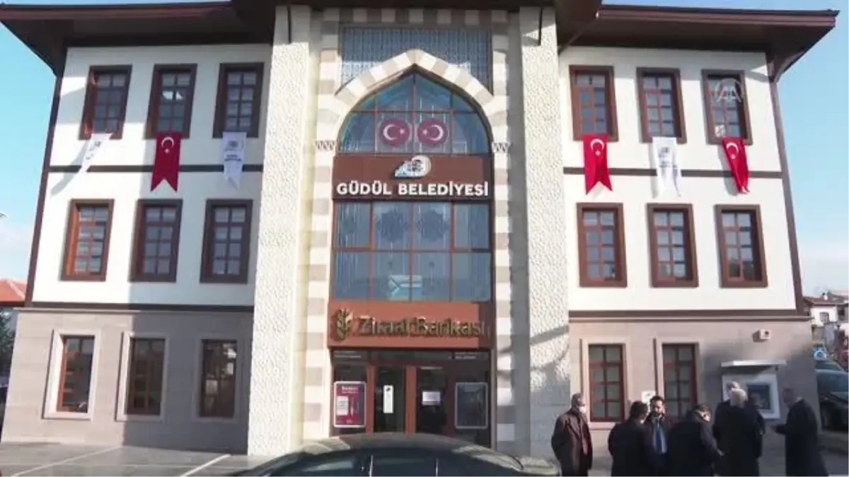 Son dakika haberleri! Bakan Kurum Güdül\'de ziyaretlerde bulundu