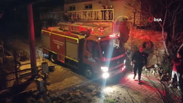 Son dakika haberi | Çatıda çıkan yangın paniğe neden oldu