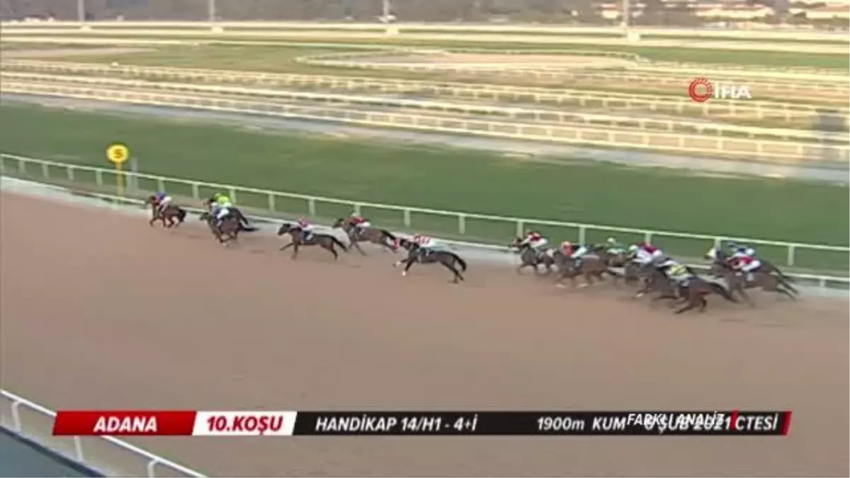 Jokey arkadaşına son düzlükte kritik müdahale