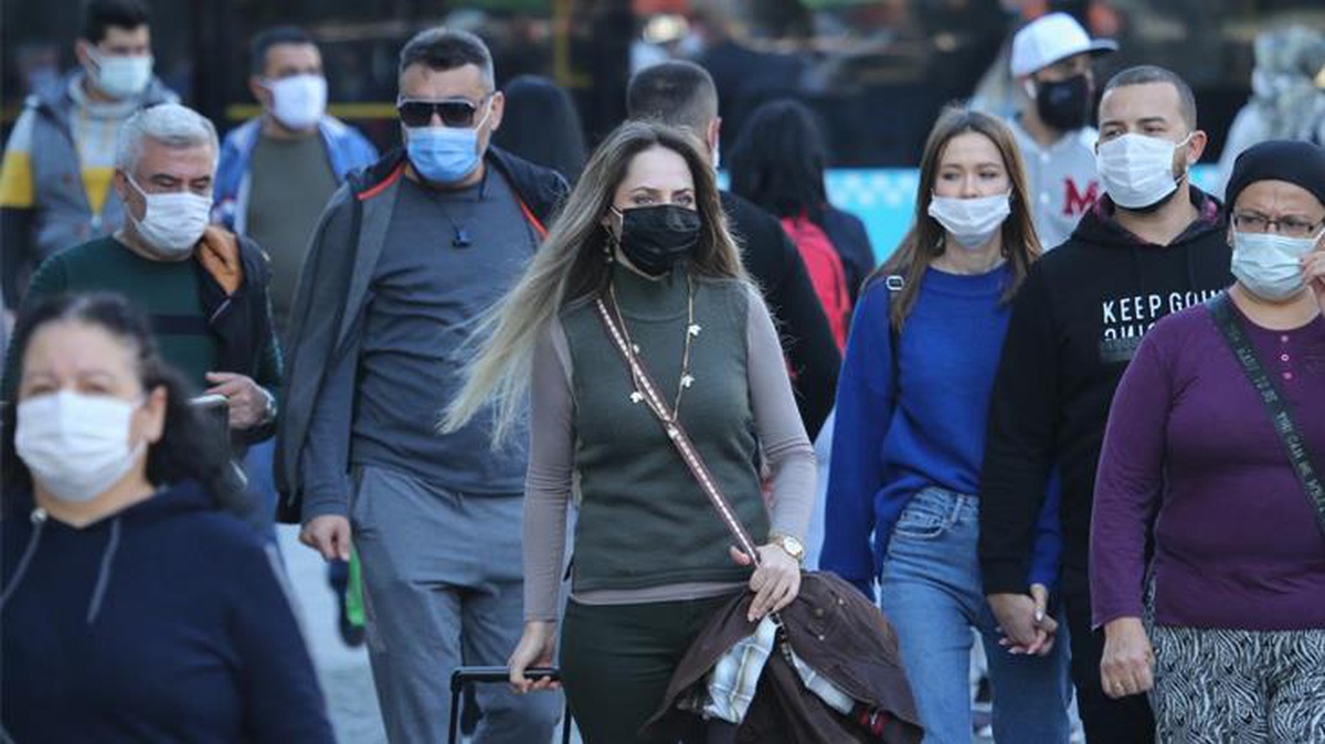 Antalya Hıfzıssıhha Kurulu\'ndan PCR testi iddialarına yanıt: Sokaktan geçen herkesi kapsamıyor