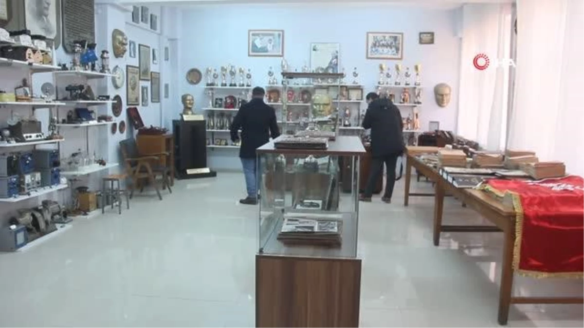 Erzincan Lisesi\'nde bulunan müze tarihe ışık tutuyor