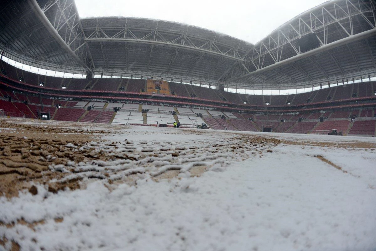 Kasımpaşa, Galatasaray\'ın maç saati değişikliği talebine destek verdi