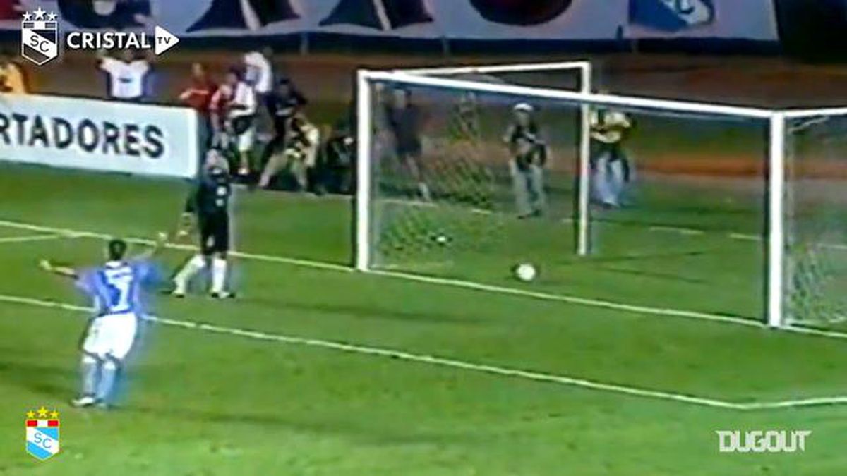 Sergio Junior\'ın Coritiba\'ya Attığı Röveşata Golü