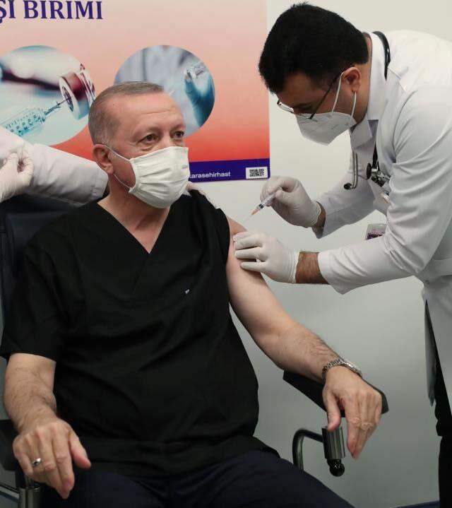Son Dakika! Cumhurbaşkanı Erdoğan, koronavirüs aşısının ikinci dozunu yaptırdı Son Dakika! Cumhurbaşkanı Erdoğan, koronavirüs aşısının ikinci dozunu yaptırdı