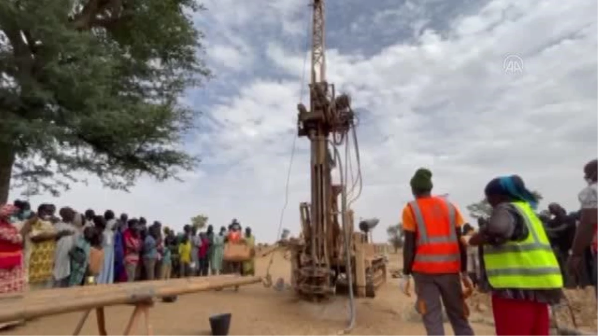 Türk Kızılay Senegal Delegasyonu\'ndan ülkenin en büyük ikinci kentine su kuyusu