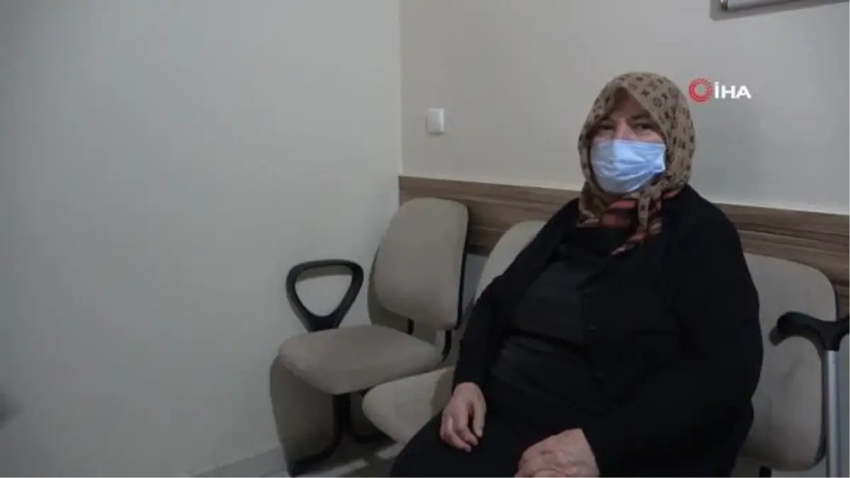 Emekliler kenti Kırıkkale'de yaşlılara Covid-19 aşısı uygulanmaya başlandı