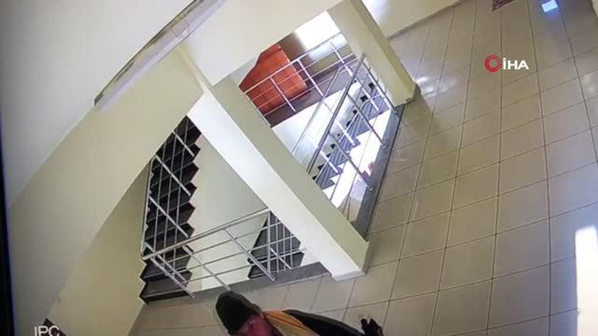 Son dakika! Kaçak kulübesi yıkılan kadın pompalı tüfekle dehşet saçtı...O anlar kamerada