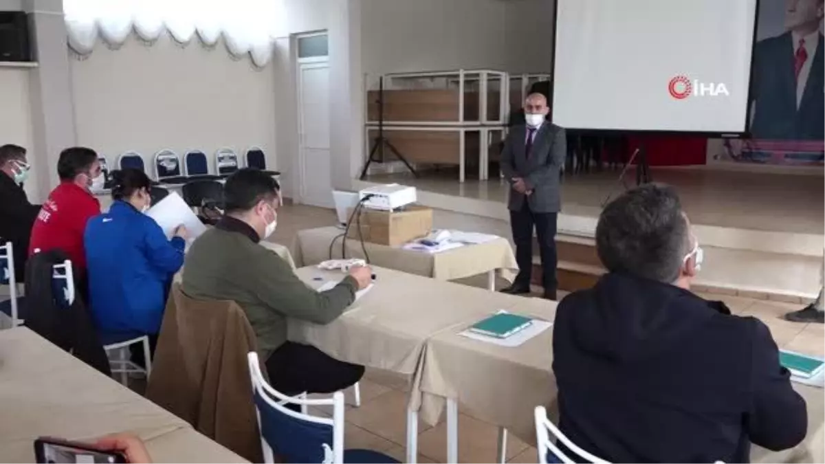 Kuşadası Belediyesi'nden antrenör ve sporculara destek