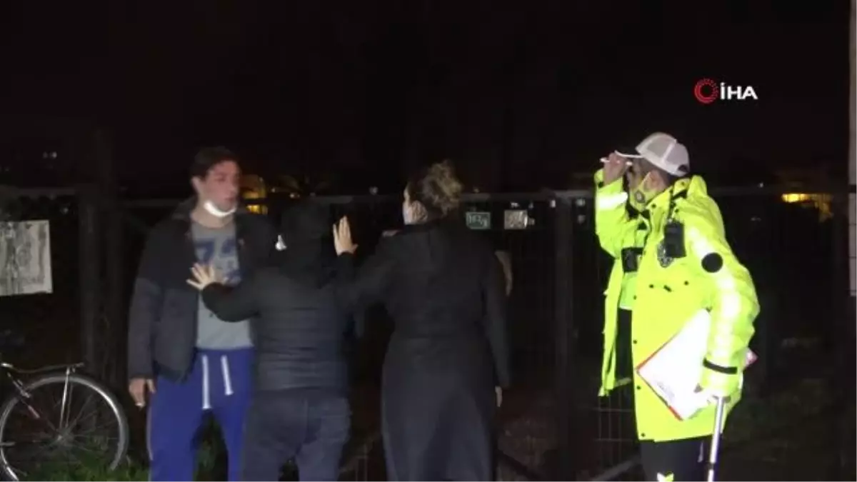 Son dakika haber! Kısıtlamayı delen alkollü sürücü kaza yaptı, polislerin üzerine yürüdü