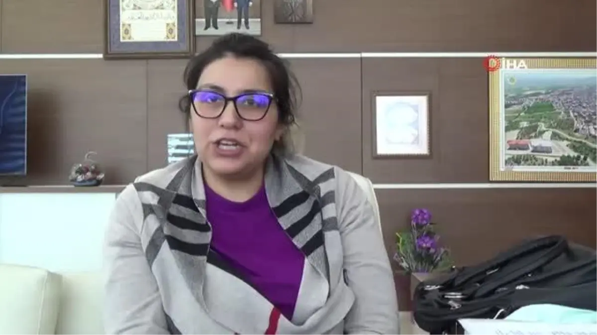 Yaşadığı ilçeyi küçük düşürdüğü için avukatını azletti, alacaklı iken borçlu duruma düştü